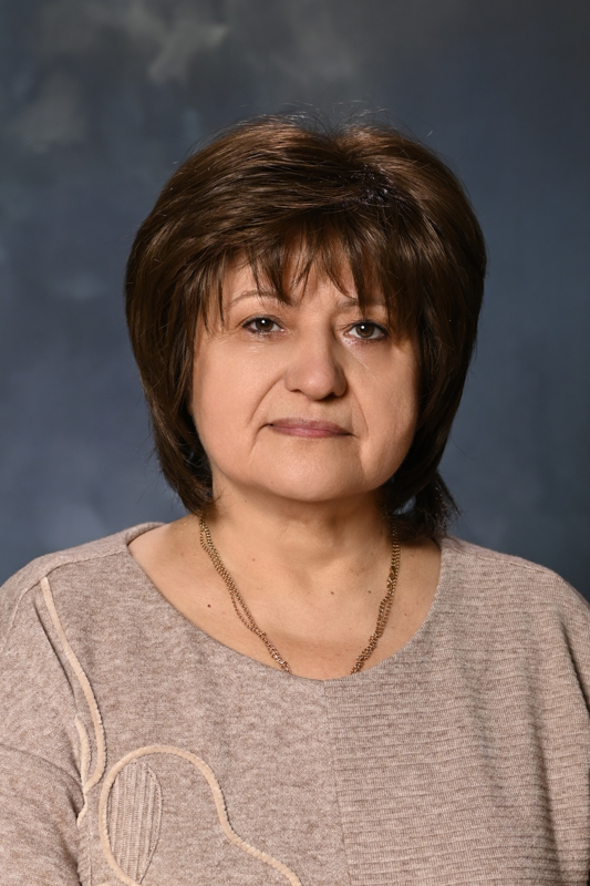 Сенюкова Елена Анатольевна.